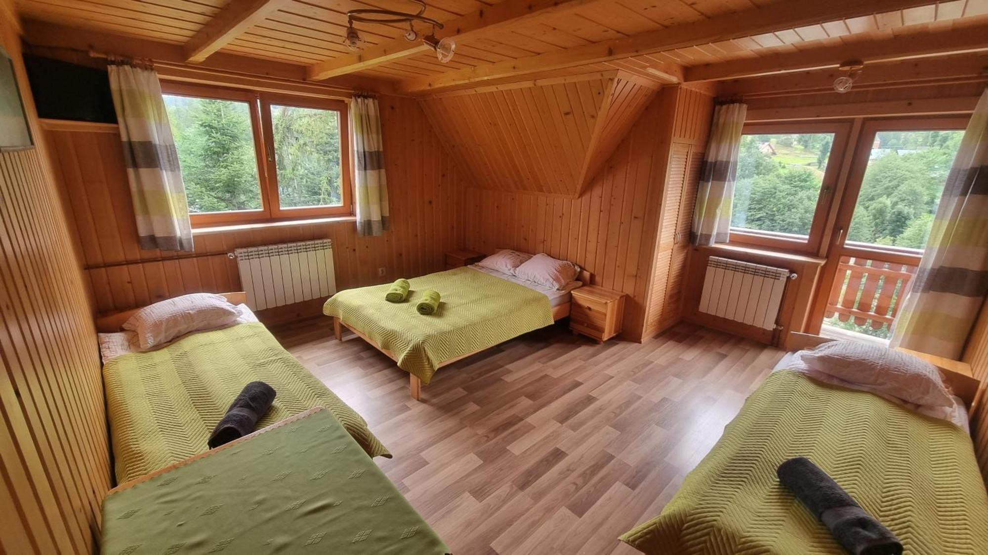 Pod Grusza Pension Dzianisz Buitenkant foto